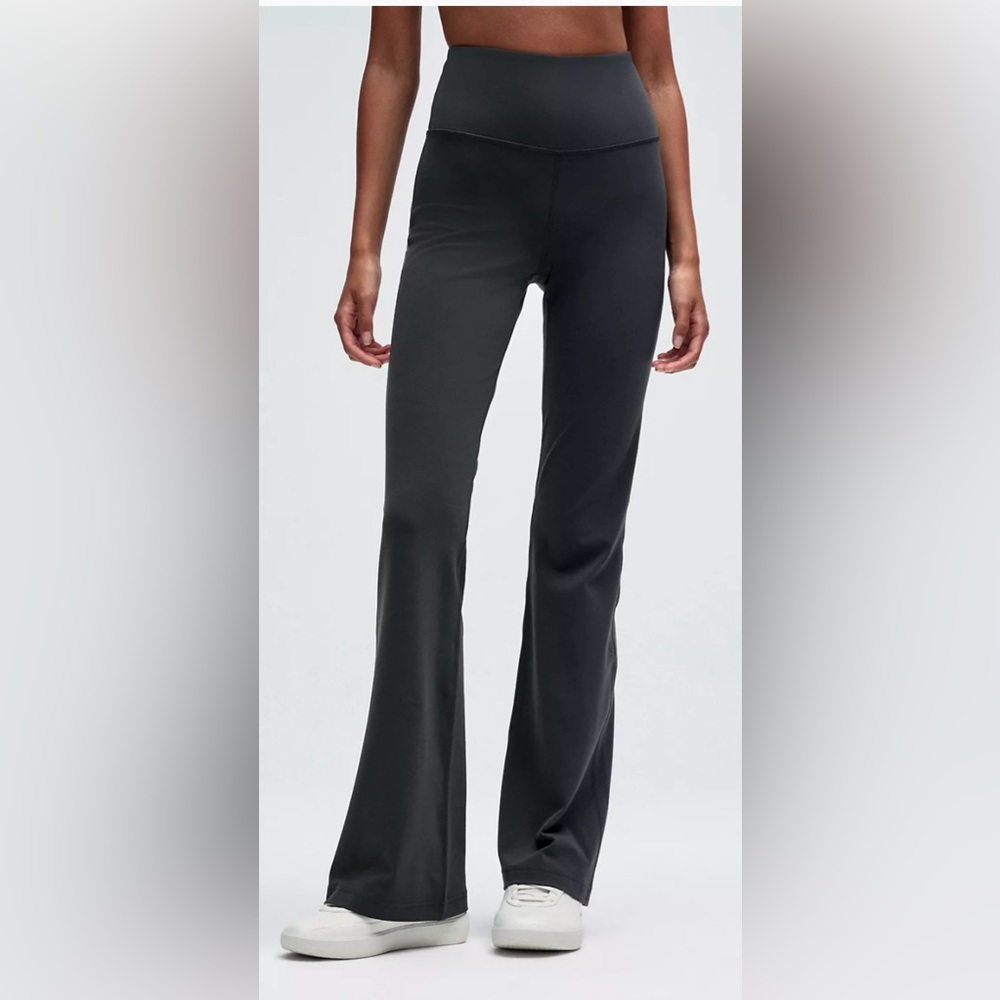 NWT Lululemon Women Gray Leggings